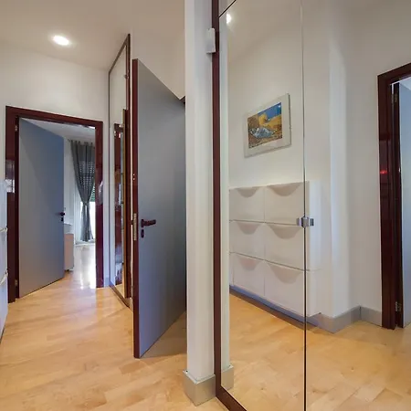 Riverview Flat Borghese Parioli * Rom